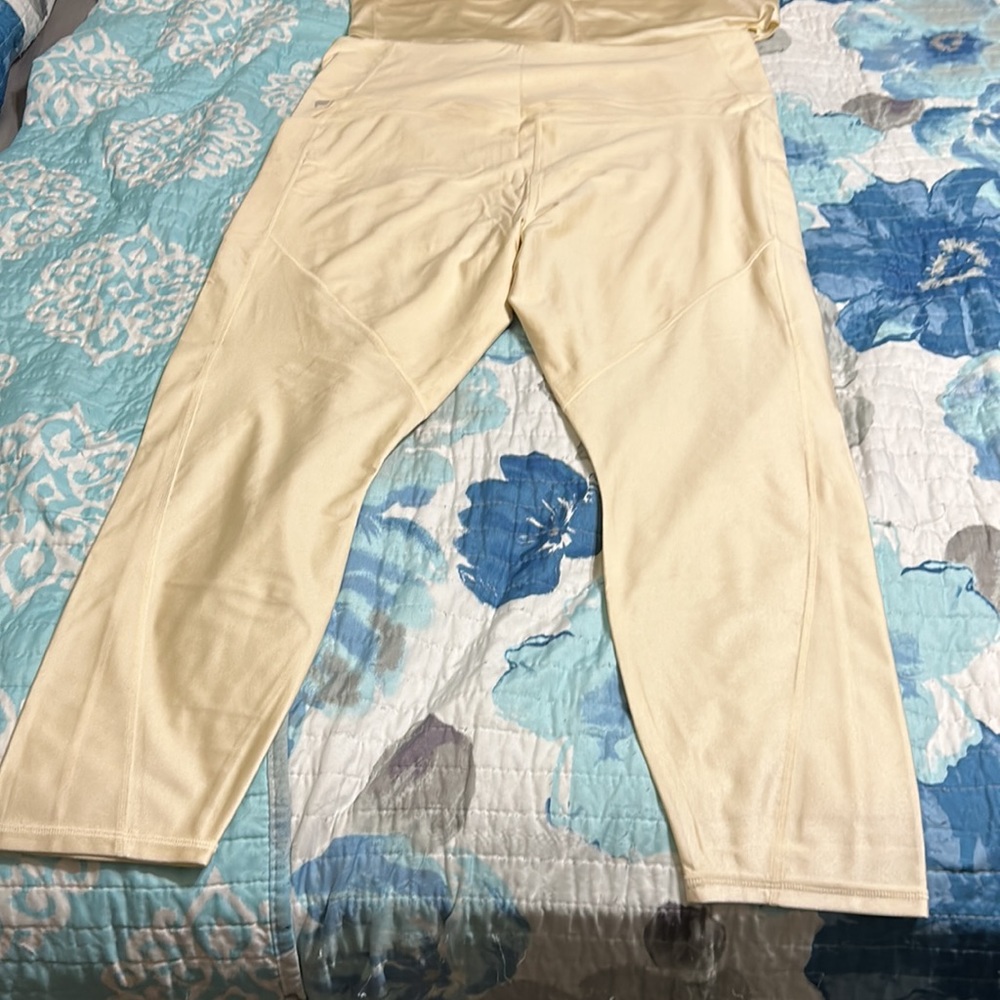 Fabletics Leggings - image 2